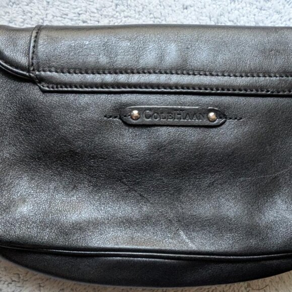 COLE HAAN ALEXA BLACK LEATHER BAGUETTE BUCKLE SHOULDER BAG - Picture 11 of 12